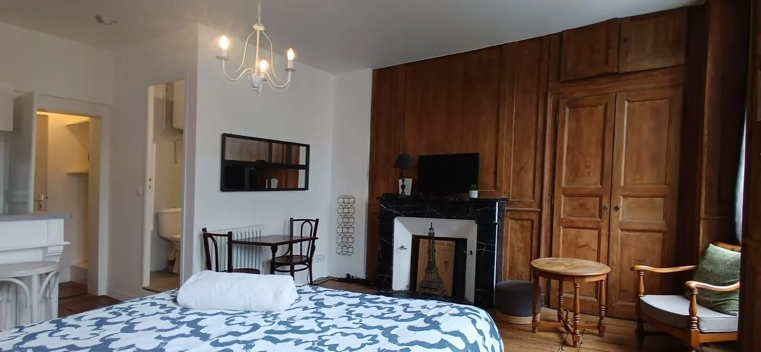 Apartment La Suite Sinatle Rennes Hyper Centre - 2 Personnes